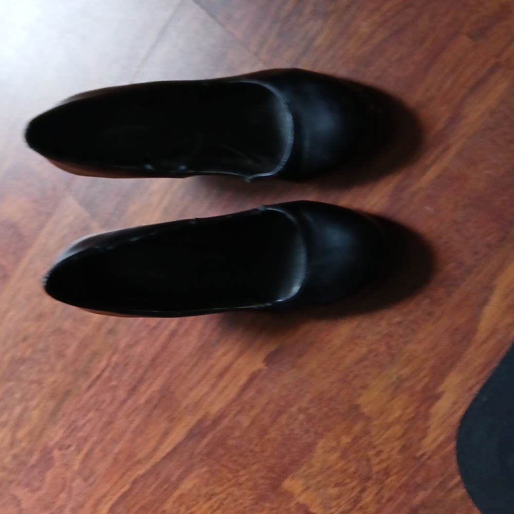 Classified heels